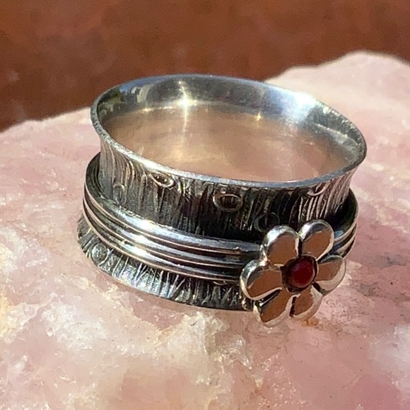 CORAL MEDITATION RING 925 STERLING SILVER RING, SIZE 6.5 - Picture 4 of 8